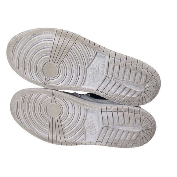 Air Jordan 1 Mid SE GS Lilac White Black Youth Size - Picture 6 of 6